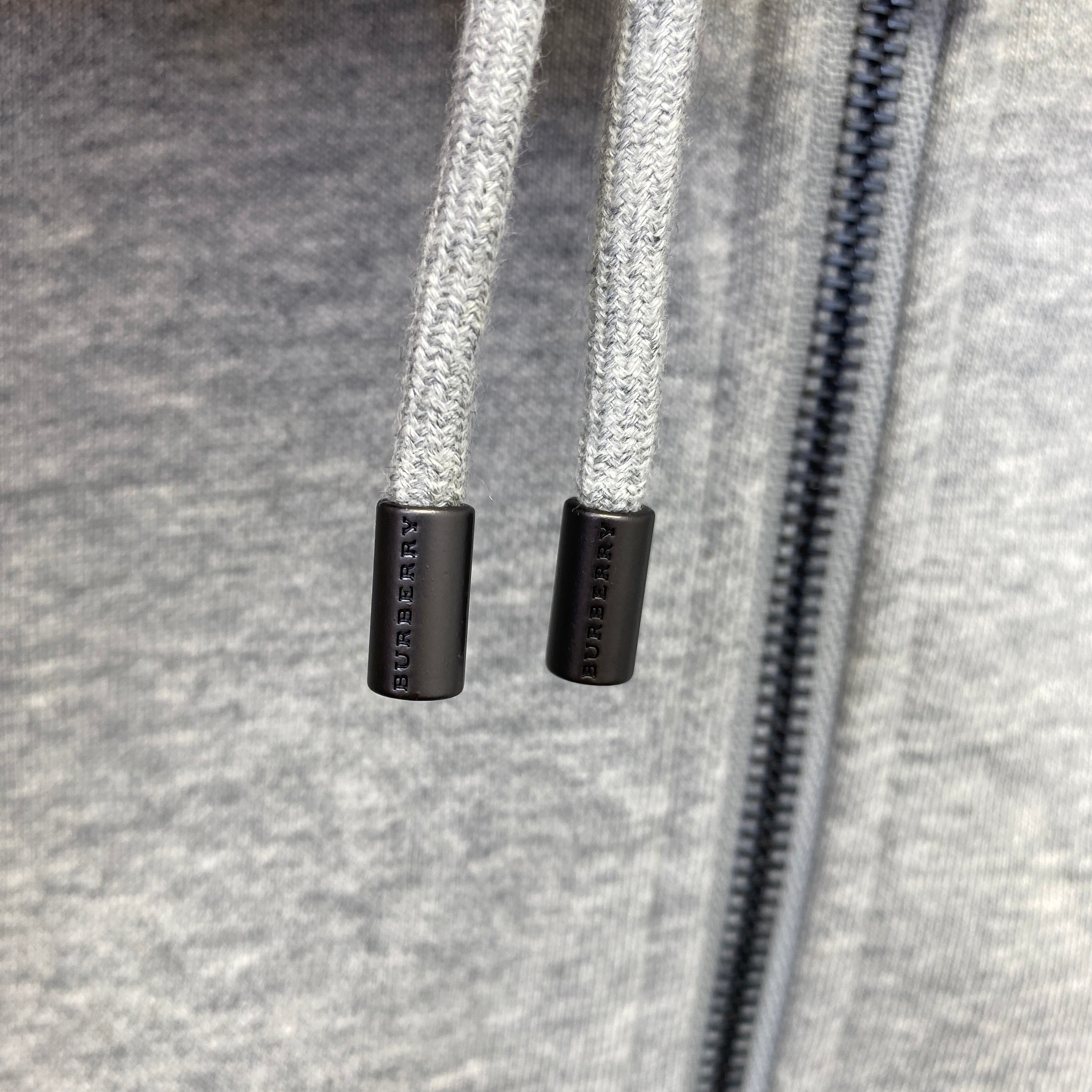 LOWKEYN Hoodie Zippé Burberry